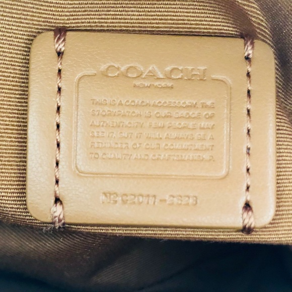 SOLD Coach Mini Serena Crossbody Snow white purse - Picture 7 of 9